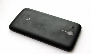 Fly IQ440 Energie — бюджетный смартфон с долгим временем автономной работы и альтернатива коммуникаторам Philips Память и скорость работы